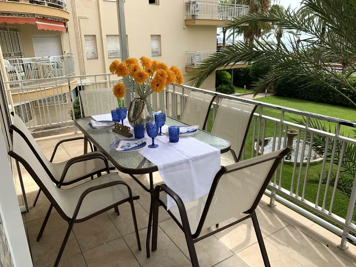 T&H Las Palmeras Family Apartment Salou