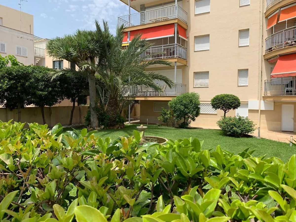 T&H Las Palmeras Family Apartment Salou